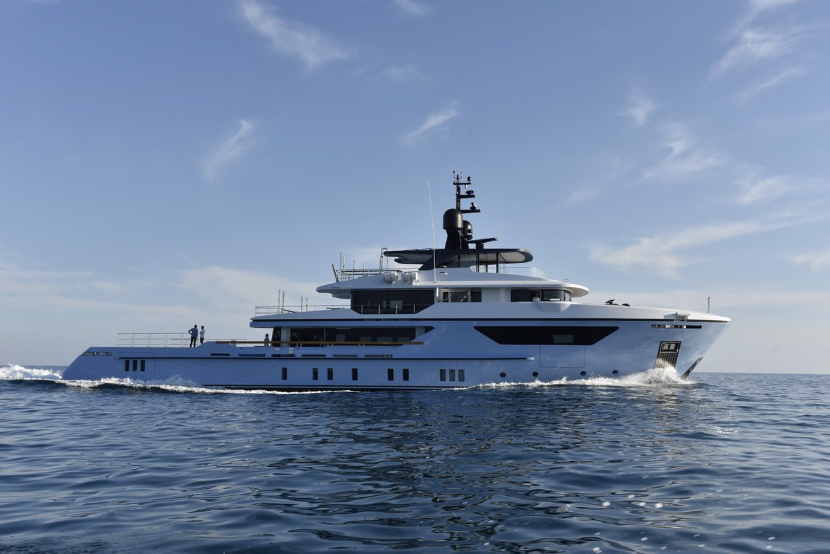 sanlorenzo yachts la spezia