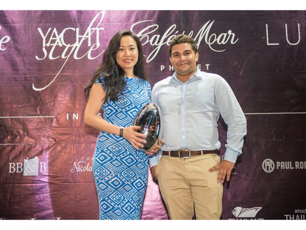 Dianugerahkan Syarikat Piagam Berasaskan Asia Terbaik di Anugerah Kapal Layar Christofle