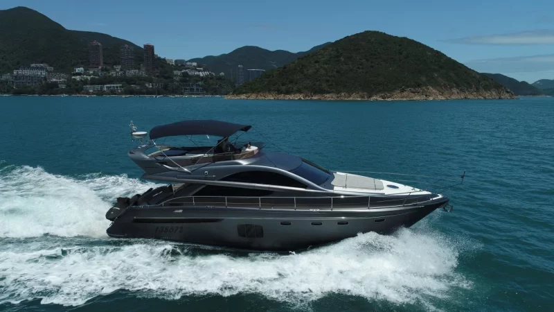 游艇租赁 香港Fairline