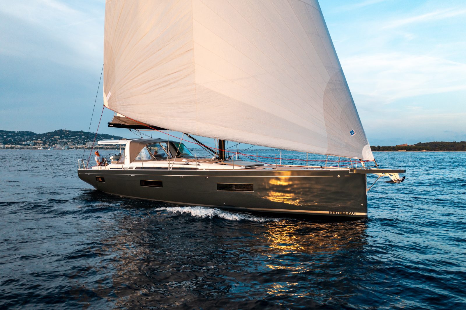 beneteau yacht 60