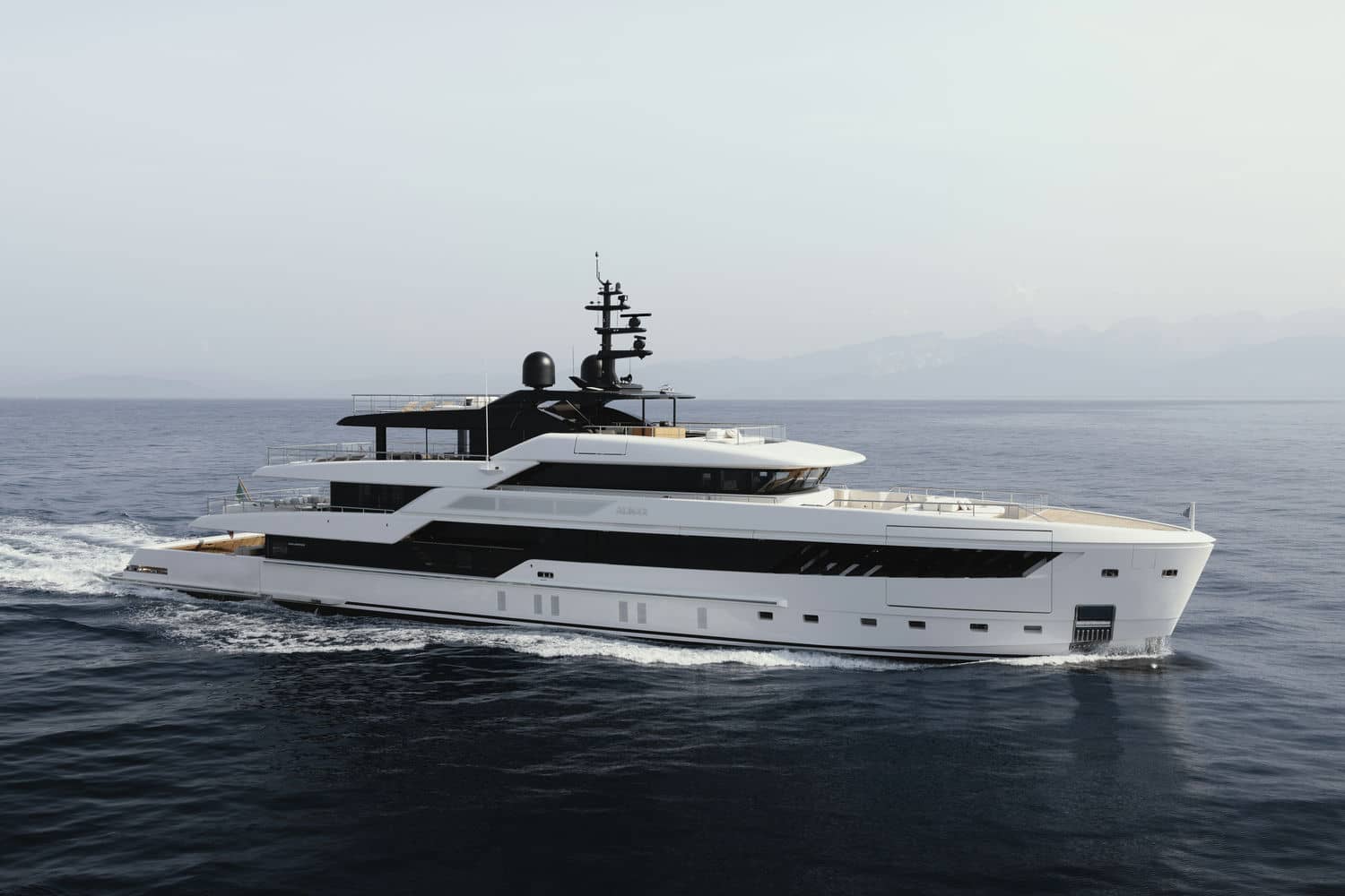 Sanlorenzo 50Steel