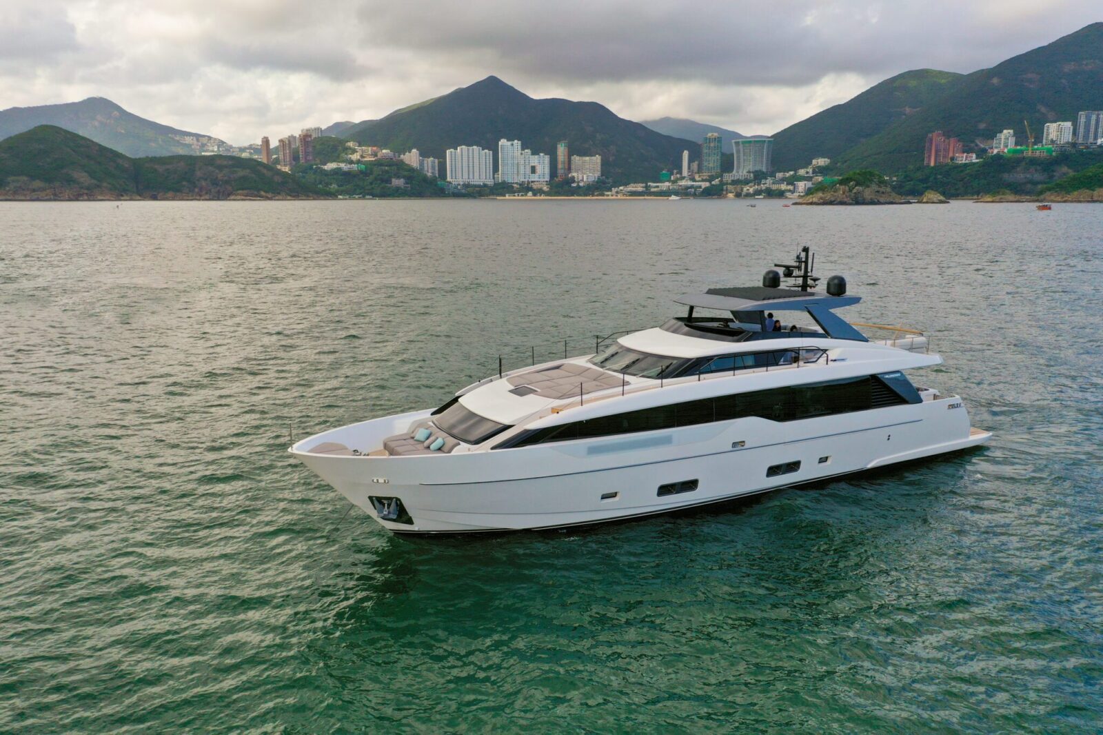 Simpson Marine - Sanlorenzo SL90A J